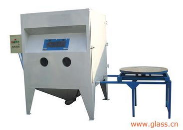 萊蕪塑料箱式加壓噴砂機